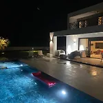 וילה Funkey Istria Juršići